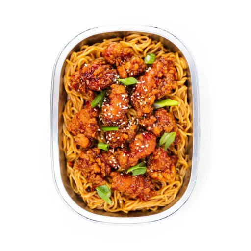 Spicy Chicken Chow Mein 400G